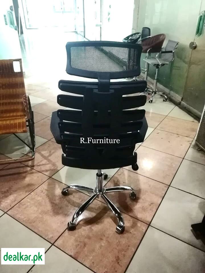 R1984 Imported office chair in Rawalpindi Office Furniture